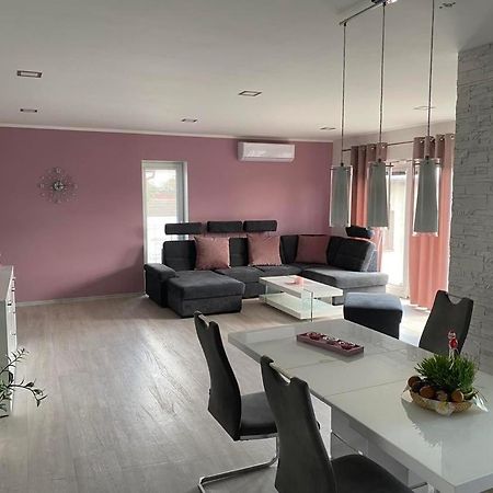 Prazdninovy Dum Sorada Villa Rohatec ภายนอก รูปภาพ